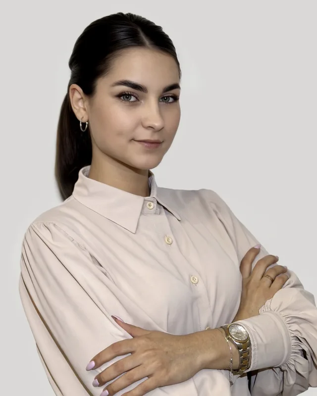 Алина Игоревна Королева — учитель русского языка и литературы